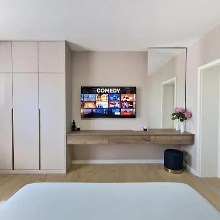 Lea - By Guide Apartman
